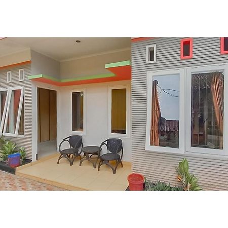 Hotel Sri Indrawati Puncak Mitra Reddoorz 보고르 외부 사진